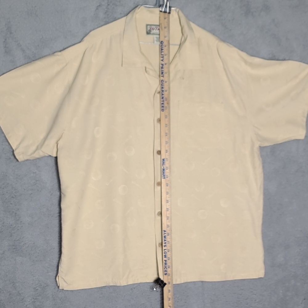Big Dogs Cream Casual Button Down Shirt with Textured Pattern - Picture 4 of 8